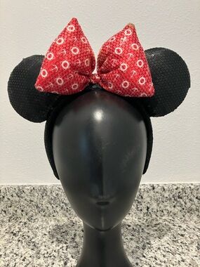 DISNEY Minnie Mouse ear headband | OS